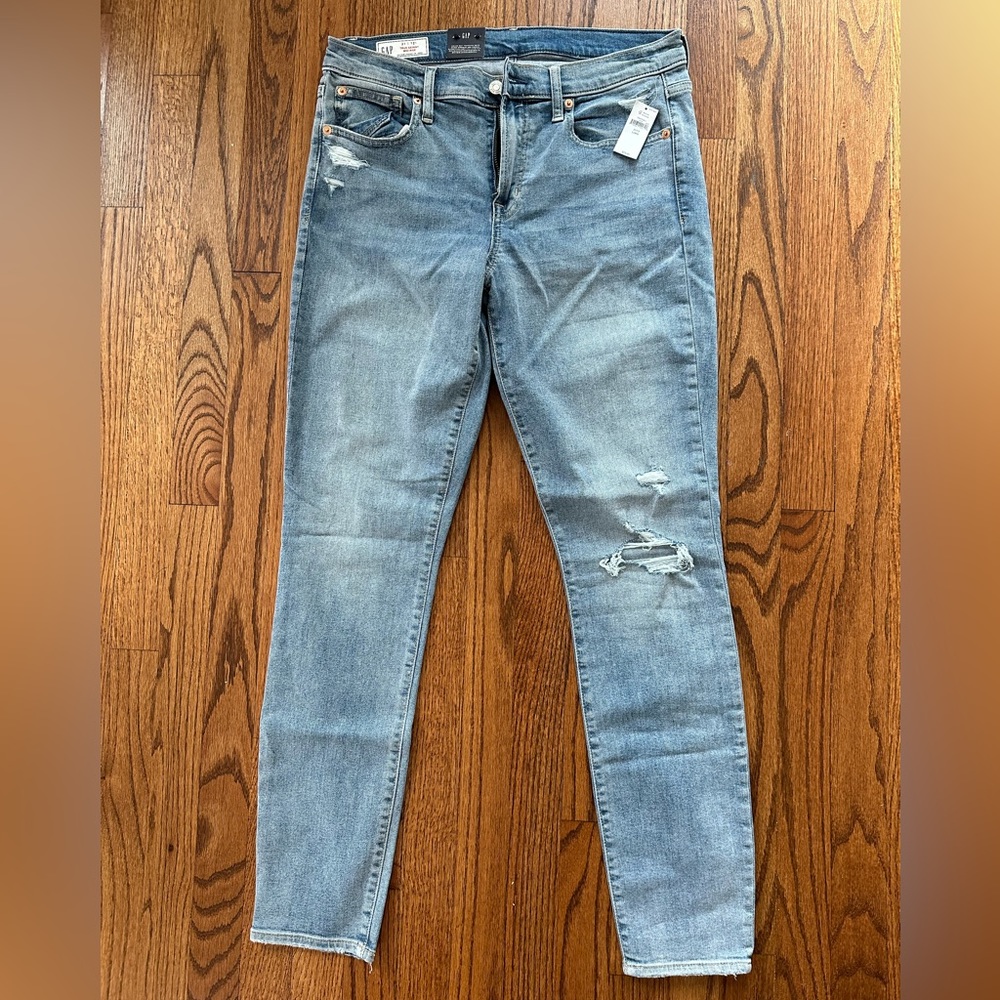 Gap True Skinny Mid Rise Jean - 31 (12), Long